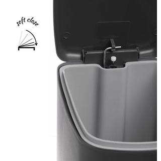 Waste basket with foot pedal Secret 7 lt 